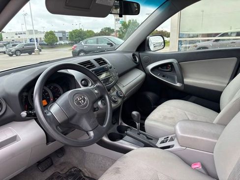 Used 2010 Toyota RAV4 2WD image 9
