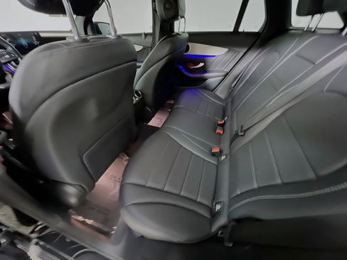 Used 2022 Mercedes-Benz GLC 300 image 29