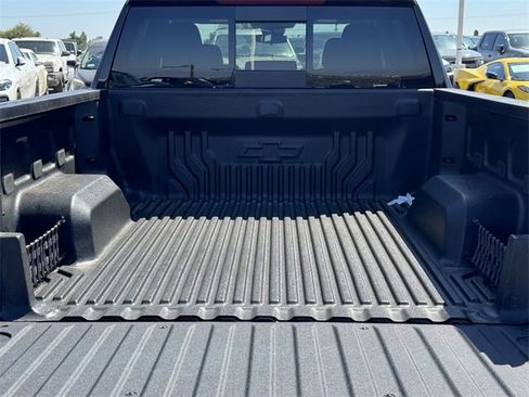New 2025 Chevrolet Silverado 1500 LT w/ Convenience Package II image 10