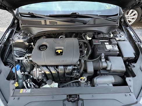 Used 2019 Kia Forte S w/ S Premium Package image 25