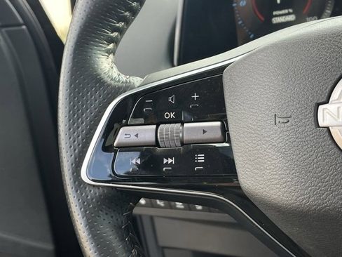 Used 2023 Nissan Ariya FWD image 26