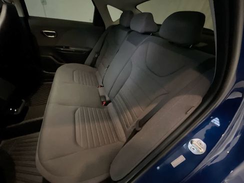 Used 2025 Kia K4 EX image 22