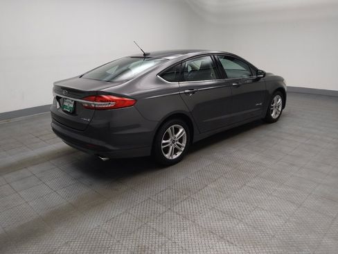 Used 2018 Ford Fusion S FWD image 10