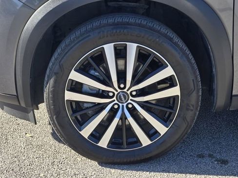 Used 2023 Nissan Pathfinder Platinum w/ Cargo Package image 11