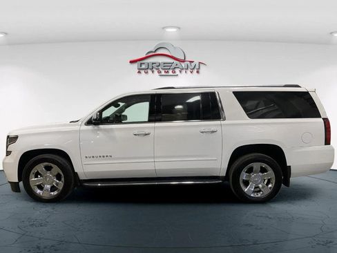 Used 2020 Chevrolet Suburban Premier w/ Premier 6.2L Value Package AWD/4WD image 22