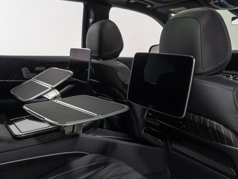 Used 2025 Mercedes-Benz Maybach GLS 600 4MATIC image 89