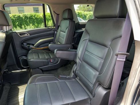 Used 2017 GMC Yukon Denali w/ Open Road Package AWD/4WD image 30