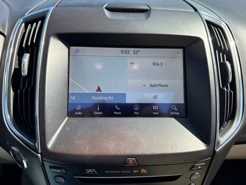 Used 2019 Ford Edge Titanium w/ Equipment Group 301A AWD/4WD image 4