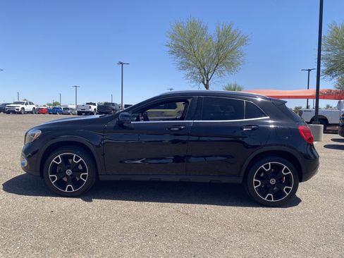 Used 2020 Mercedes-Benz GLA 250 image 3