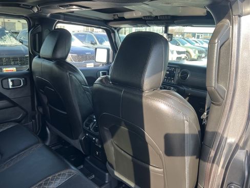 Used 2021 Jeep Wrangler Unlimited Sahara image 14