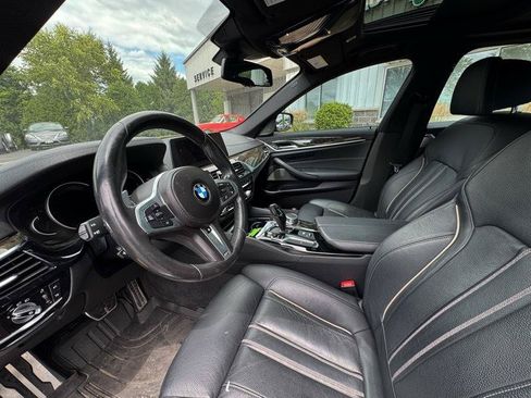 Used 2018 BMW M550i xDrive AWD/4WD image 15