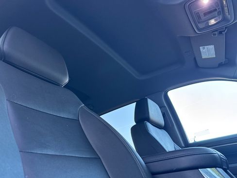 Used 2023 GMC Sierra 1500 SLT w/ SLT Premium Package image 16