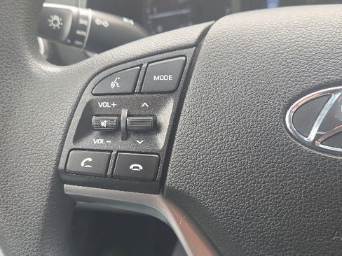 Used 2019 Hyundai Tucson SE AWD/4WD image 34