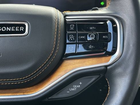 Used 2024 Jeep Grand Wagoneer Series III w/ Rear Seat Video Group 1 image 23