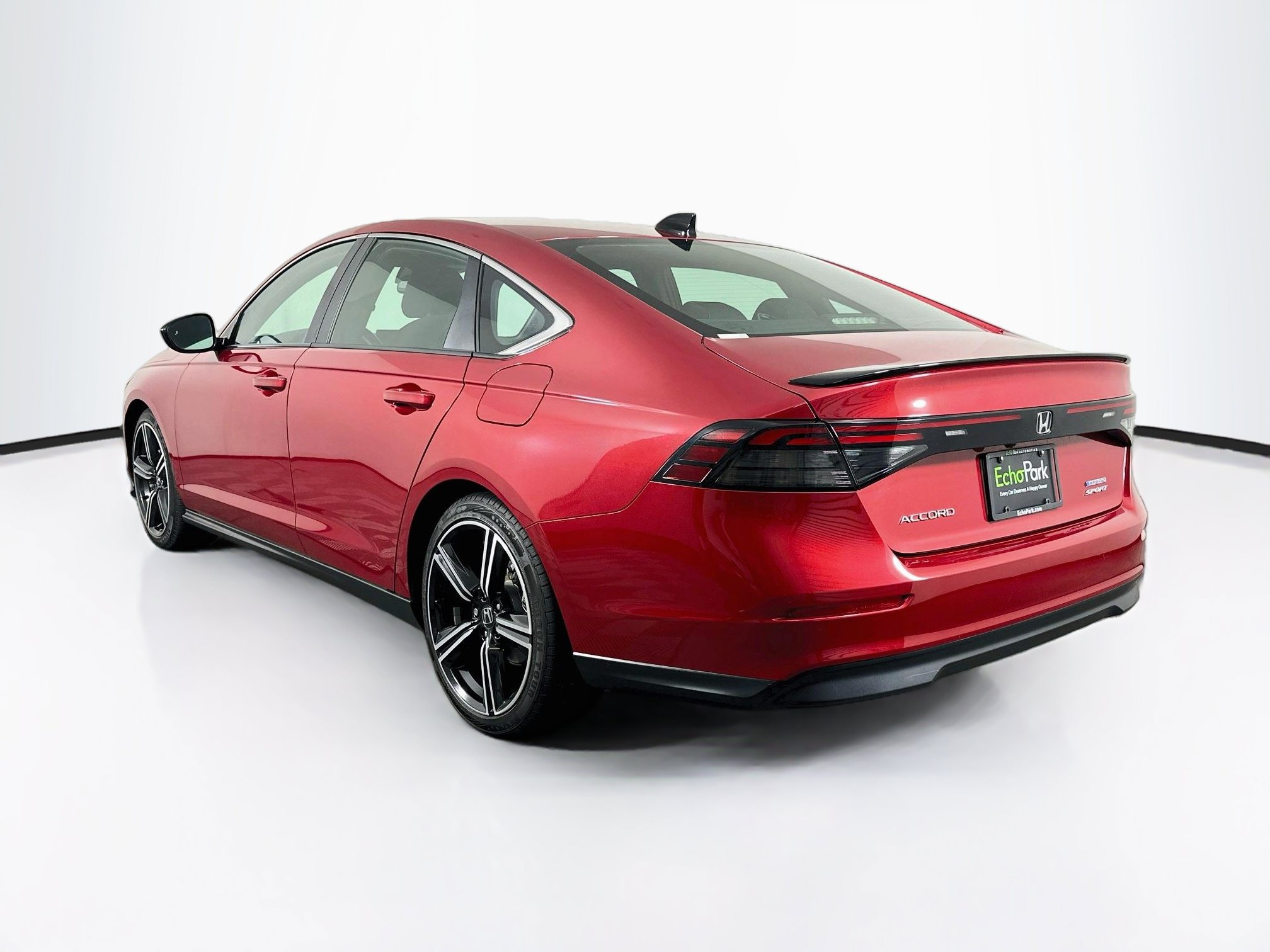 Used 2024 Honda Accord Sport image 5