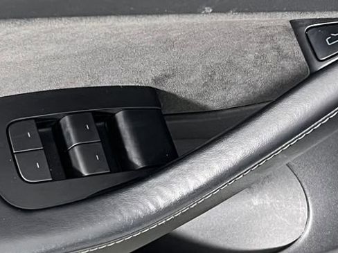 Used 2022 Tesla Model 3 Long Range image 16
