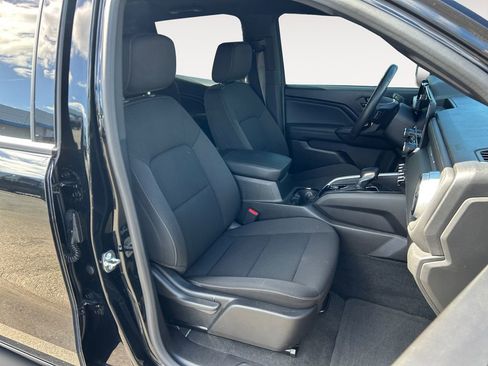 Used 2023 Chevrolet Colorado LT w/ LT Convenience Package AWD/4WD image 11