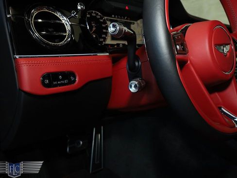 Used 2020 Bentley Continental GT V8 image 26