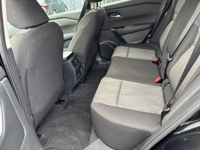 Certified 2025 Nissan Rogue SV AWD/4WD image 13