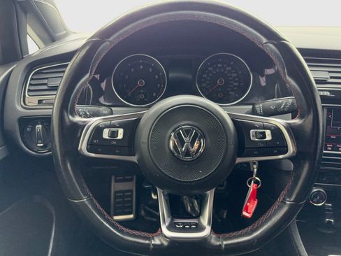 Used 2018 Volkswagen GTI S FWD image 19