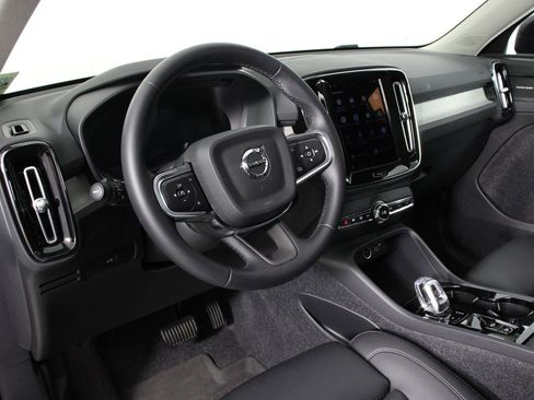 Certified 2026 Volvo XC40 B5 Ultra w/ Climate Package AWD/4WD image 14