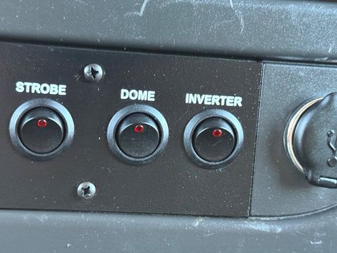 Used 2019 Chevrolet Express 2500 w/ Driver Convenience Package RWD image 29
