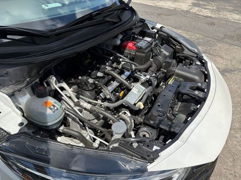 Used 2025 Nissan Versa SV image 29