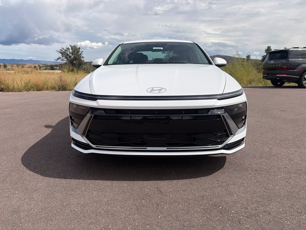 Certified 2025 Hyundai Sonata SEL FWD image 9