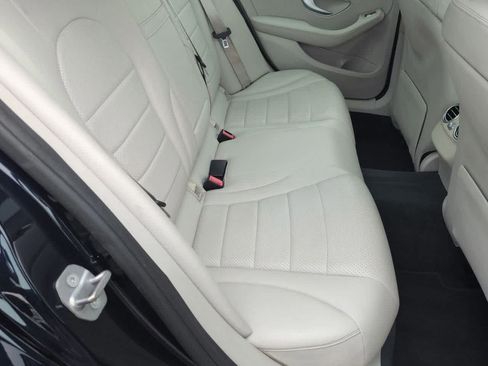 Used 2017 Mercedes-Benz C 300 Sedan image 21