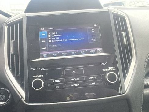 Certified 2023 Subaru Forester Premium image 28