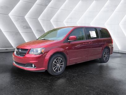 Used 2018 Dodge Grand Caravan SE