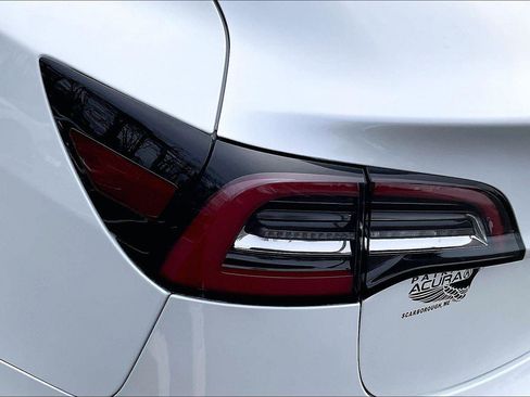Used 2022 Tesla Model 3 Long Range image 29