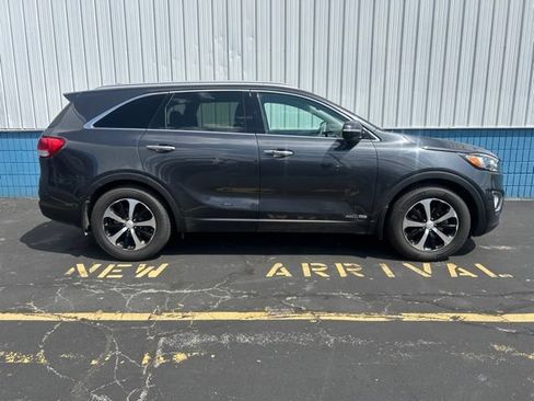Used 2016 Kia Sorento EX w/ EX Premium Package AWD/4WD image 2