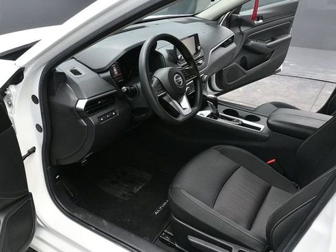 Used 2021 Nissan Altima 2.5 S image 13