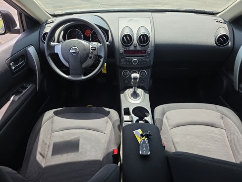 Used 2010 Nissan Rogue SL FWD image 11