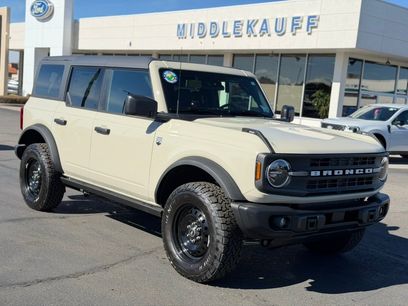 New 2026 Ford Bronco Big Bend w/ Black Diamond Package