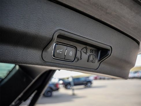 Used 2024 Ford Explorer XLT w/ Equipment Group 202A image 13