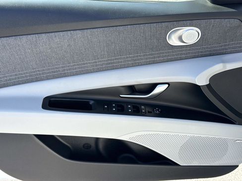 New 2026 Hyundai Elantra Limited w/ Cargo Package FWD image 9