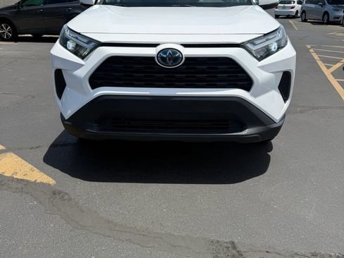 Used 2024 Toyota RAV4 LE AWD/4WD image 2