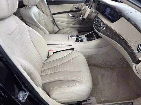 Used 2020 Mercedes-Benz S 560 Sedan image 30