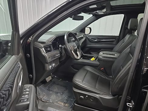 Used 2021 GMC Yukon Denali AWD/4WD image 30