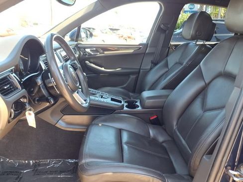 Used 2015 Porsche Macan S w/ Infotainment Package AWD/4WD image 20