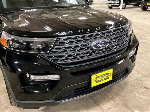 Certified 2023 Ford Explorer XLT w/ Equipment Group 202A image 29