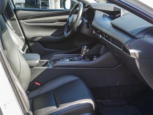 Used 2024 MAZDA MAZDA3 s image 12