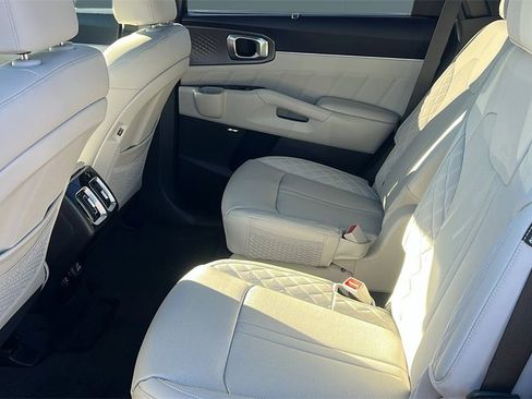 New 2026 Kia Sorento SX Prestige image 5