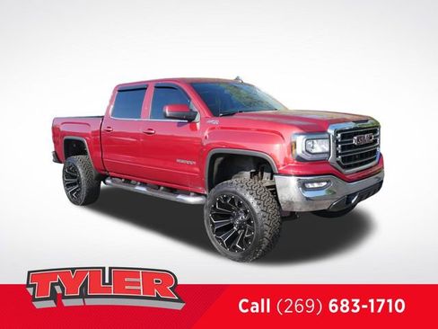 Used 2018 GMC Sierra 1500 SLE w/ SLE Value Package AWD/4WD image 1