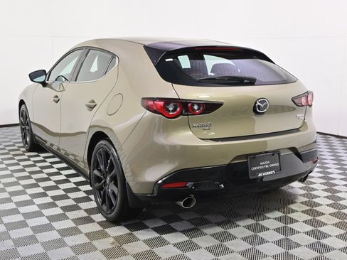 Certified 2025 MAZDA MAZDA3 Carbon image 4