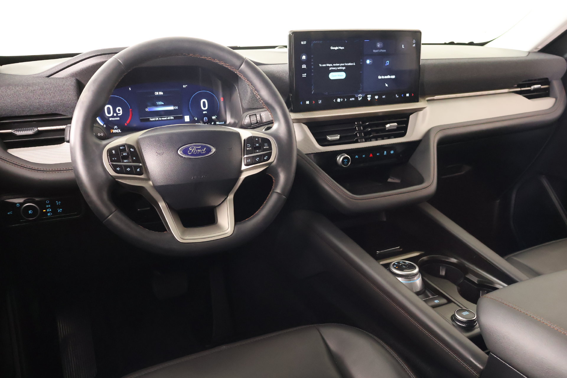 Used 2025 Ford Explorer Active w/ Active Comfort Package AWD/4WD image 2