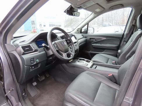 Certified 2022 Honda Pilot Special Edition image 2