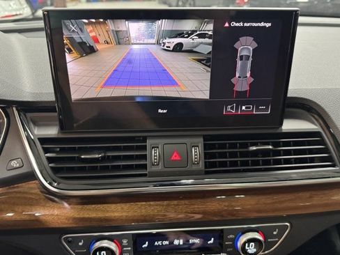 Used 2023 Audi Q5 2.0T Premium w/ Convenience Package AWD/4WD image 20